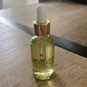 Lip Love Shine All Over Oil